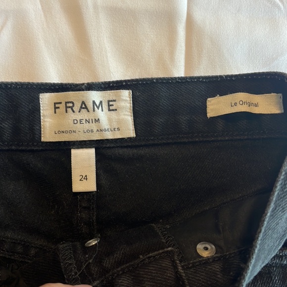 $210 FRAME Size 24 Le Original Distressed Raw Hem Jean Denim Shorts EUC - Picture 2 of 12